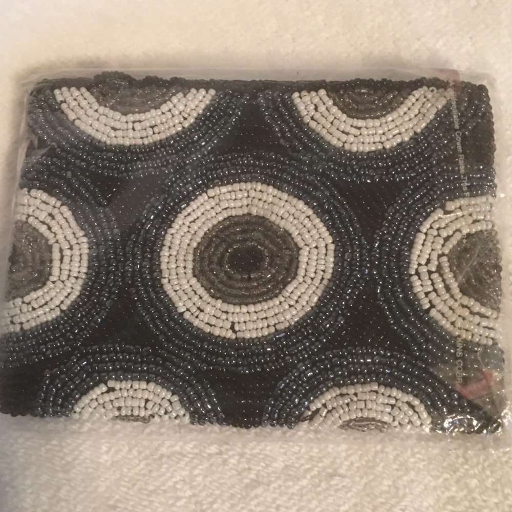 Beaded coin purse
